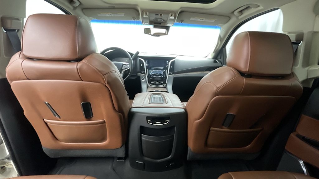 Thumbnail: 2015 Cadillac Escalade - 9