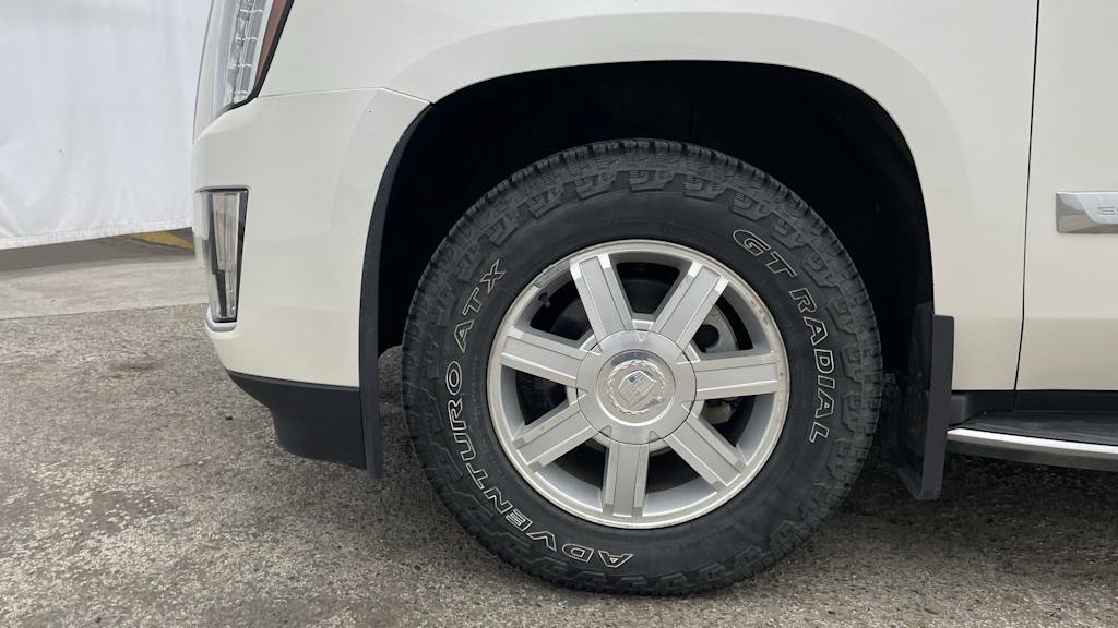 Thumbnail: 2015 Cadillac Escalade - 7