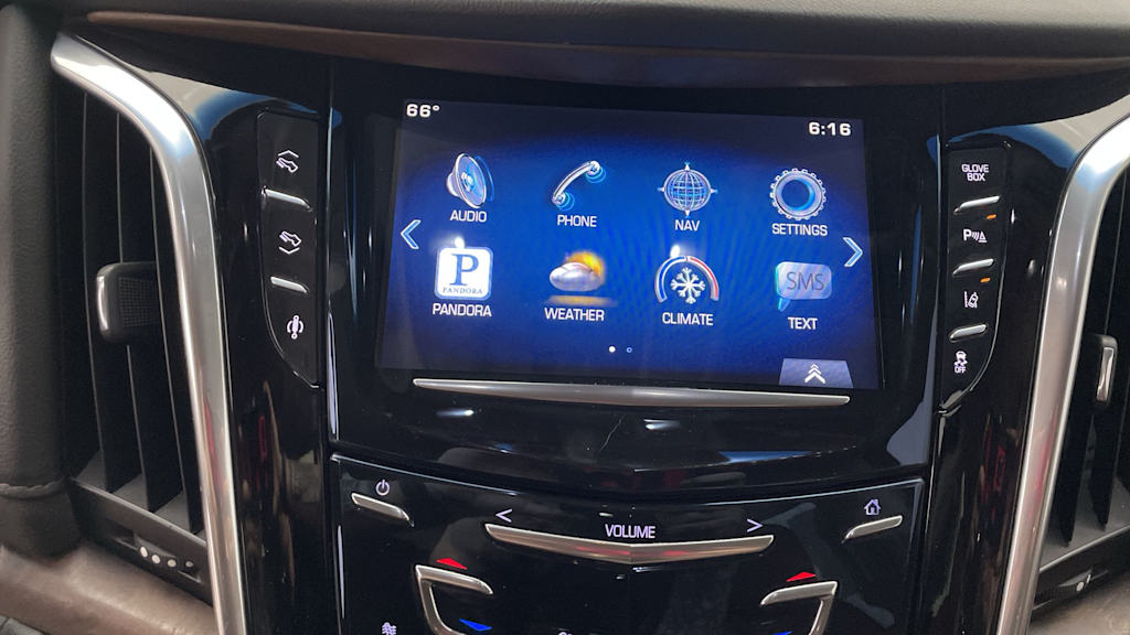 Thumbnail: 2015 Cadillac Escalade - 33