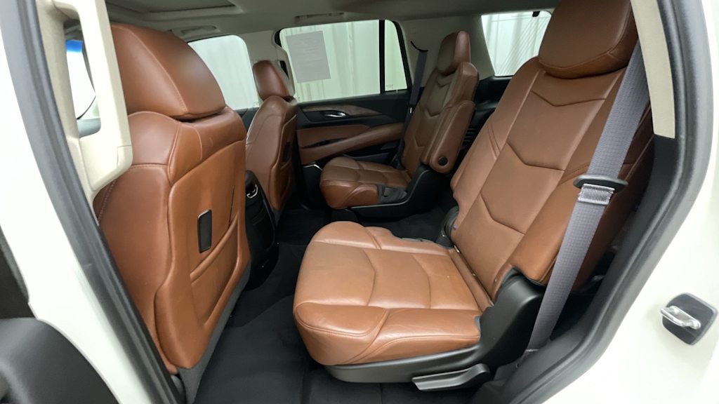 Thumbnail: 2015 Cadillac Escalade - 12