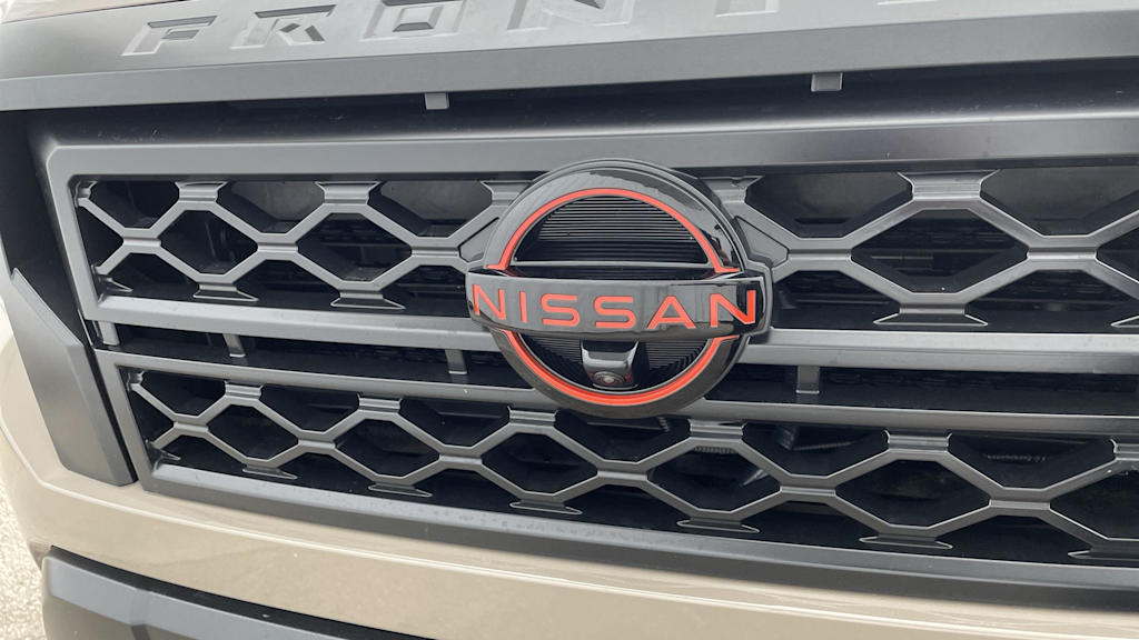 Thumbnail: 2024 Nissan Frontier - 6