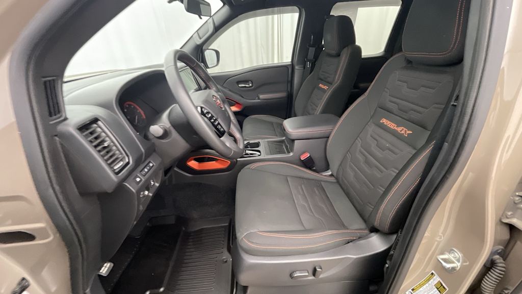 Thumbnail: 2024 Nissan Frontier - 11