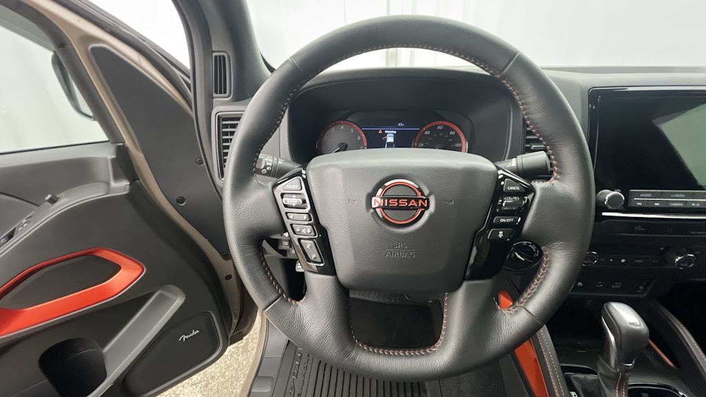 Thumbnail: 2024 Nissan Frontier - 9