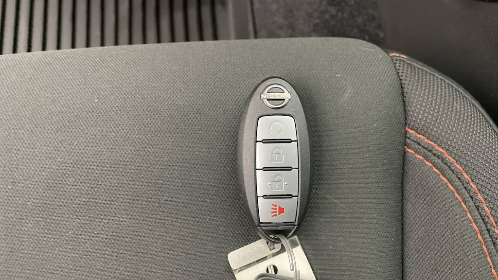 Thumbnail: 2024 Nissan Frontier - 17