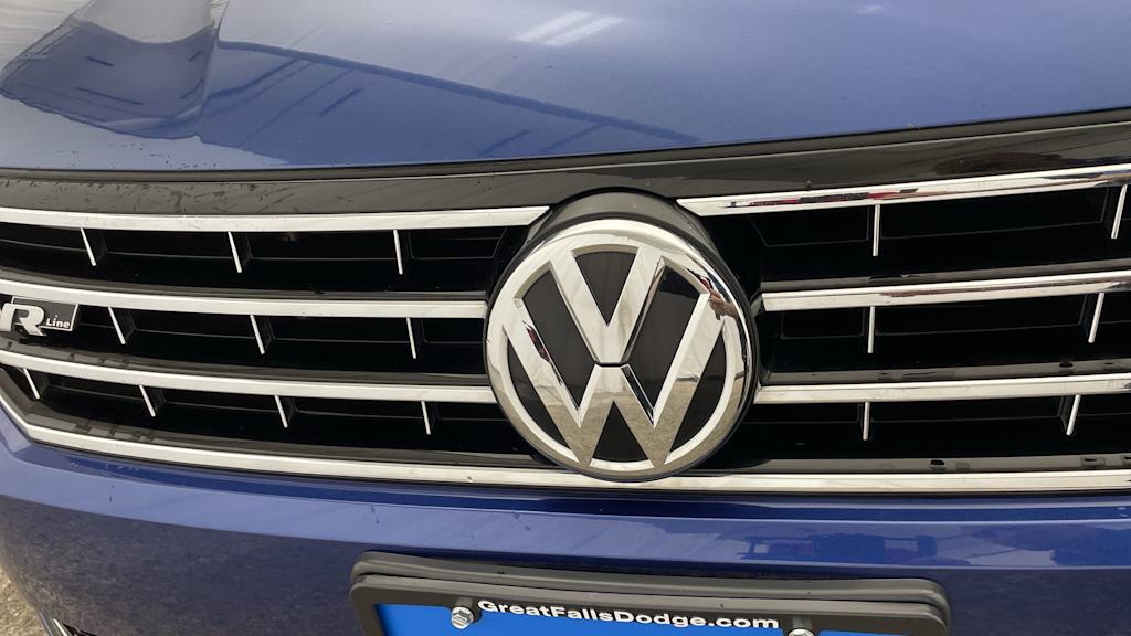 Thumbnail: 2016 Volkswagen Passat - 35