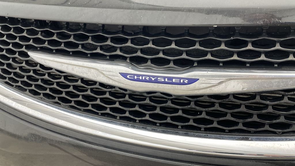 2019 Chrysler Pacifica Touring L 7