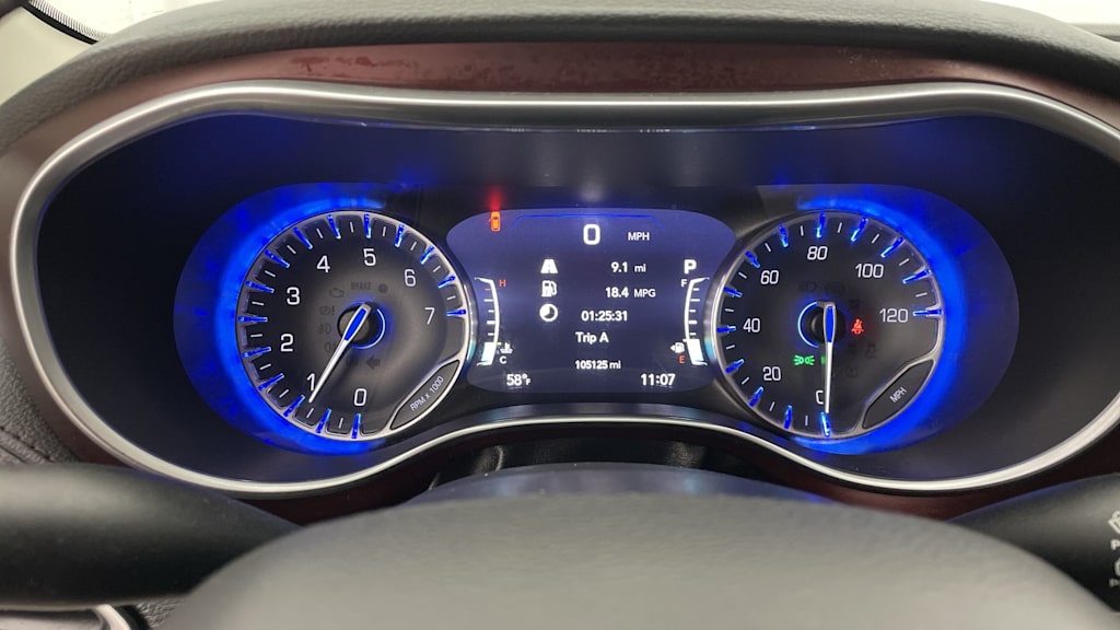 Thumbnail: 2019 Chrysler Pacifica - 32