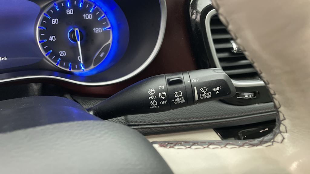 Thumbnail: 2019 Chrysler Pacifica - 16