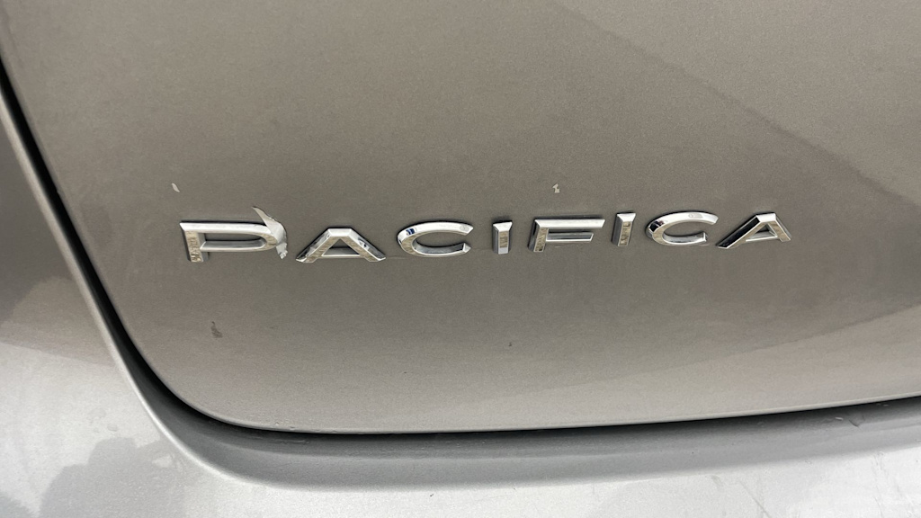 Thumbnail: 2019 Chrysler Pacifica - 45