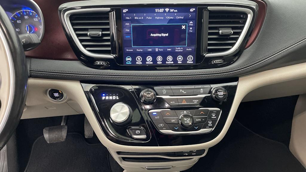 Thumbnail: 2019 Chrysler Pacifica - 29