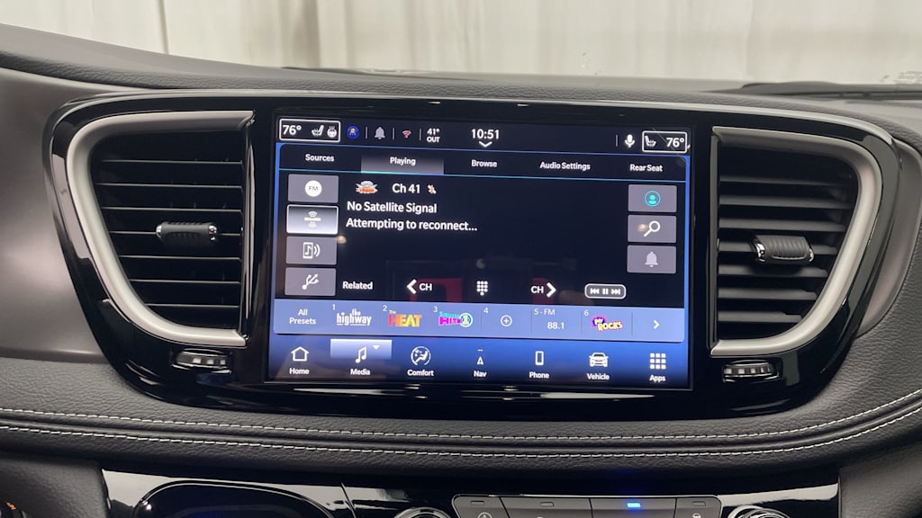 Thumbnail: 2026 Chrysler Pacifica - 29