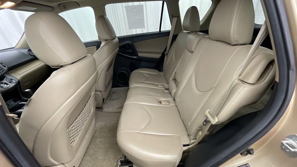 Thumbnail: 2012 Toyota RAV4 - 12