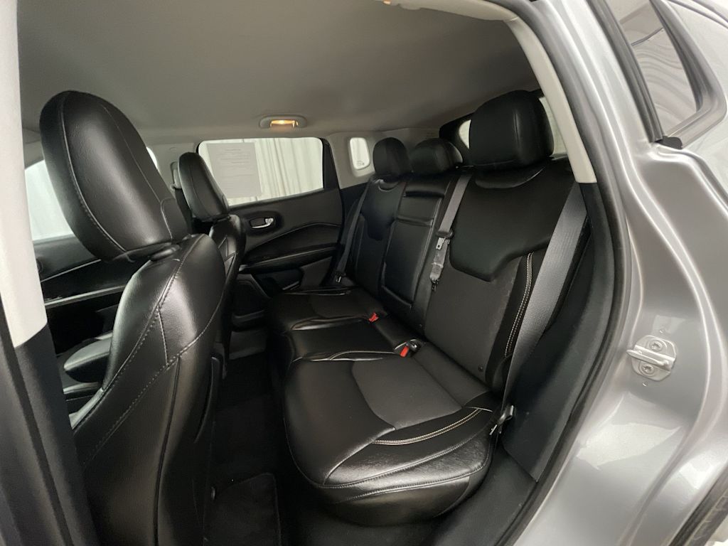 Thumbnail: 2018 Jeep Compass - 22
