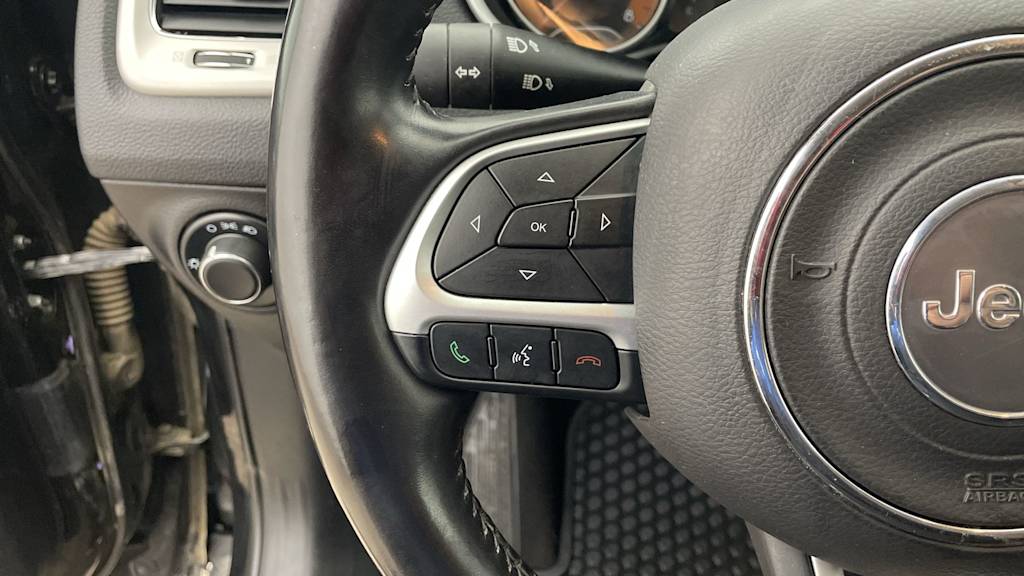Thumbnail: 2021 Jeep Compass - 23