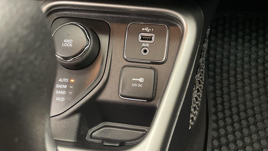 Thumbnail: 2021 Jeep Compass - 29