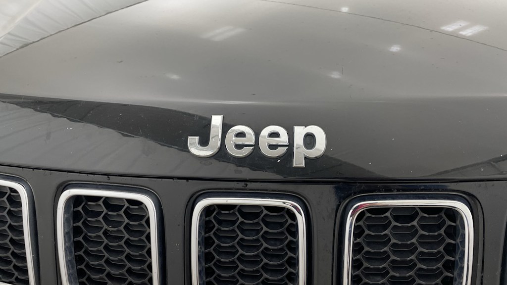Thumbnail: 2021 Jeep Compass - 38