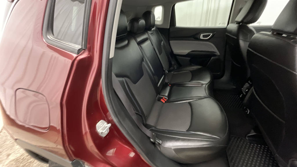 Thumbnail: 2022 Jeep Compass - 21