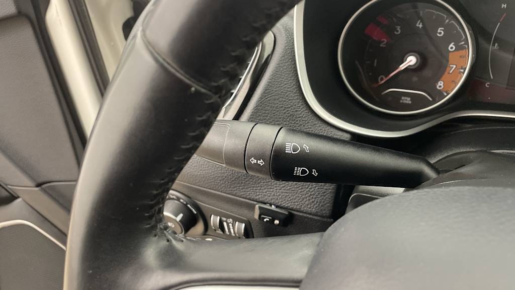 Thumbnail: 2018 Jeep Compass - 26