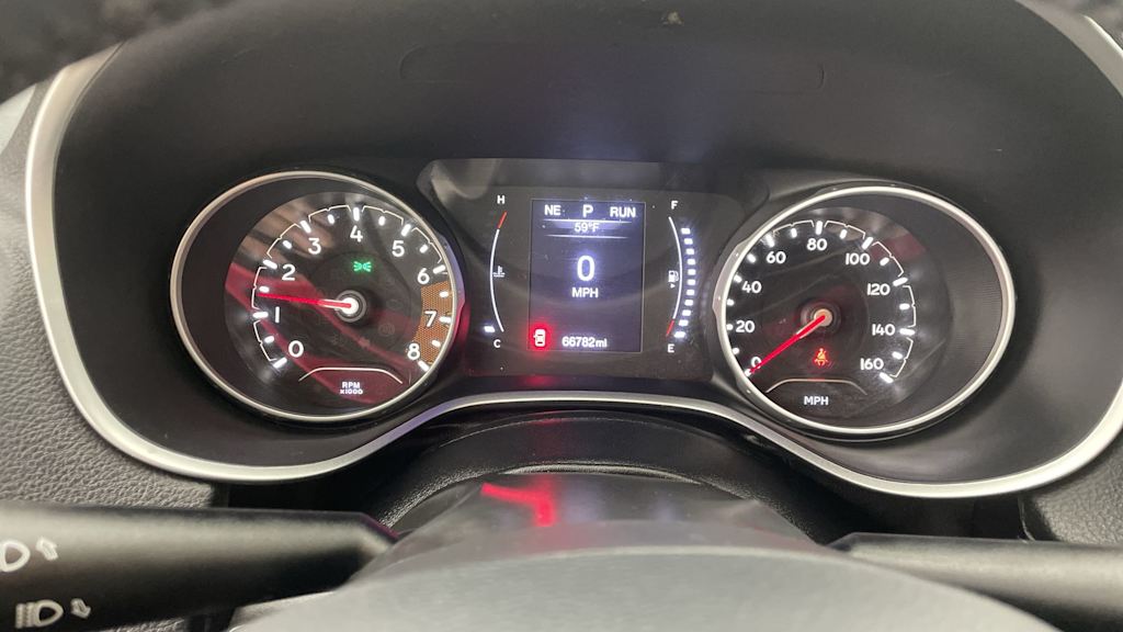 Thumbnail: 2018 Jeep Compass - 16