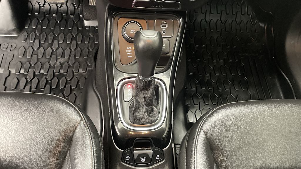 Thumbnail: 2018 Jeep Compass - 15