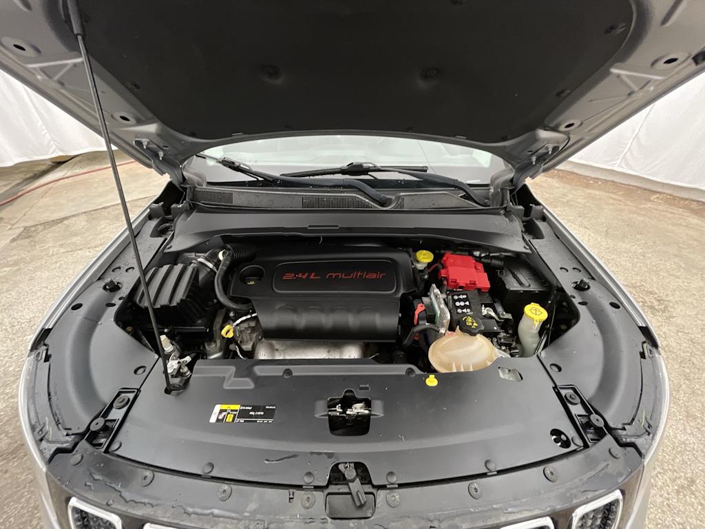 Thumbnail: 2019 Jeep Compass - 8