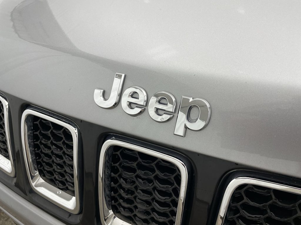 Thumbnail: 2019 Jeep Compass - 6