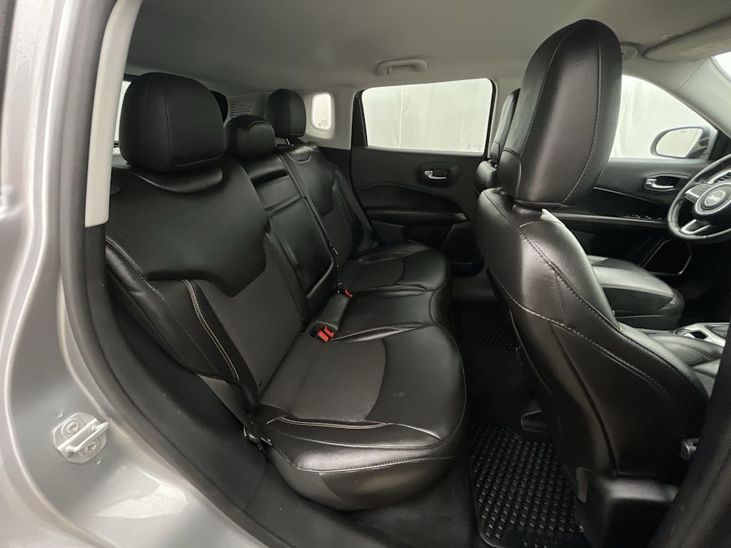 Thumbnail: 2019 Jeep Compass - 24