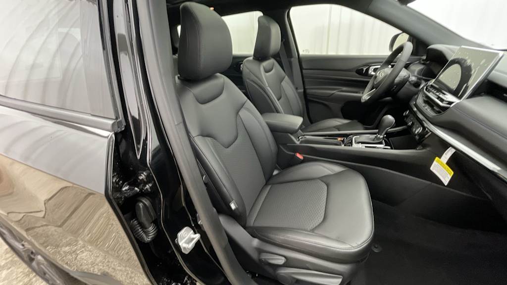 Thumbnail: 2026 Jeep Compass - 24
