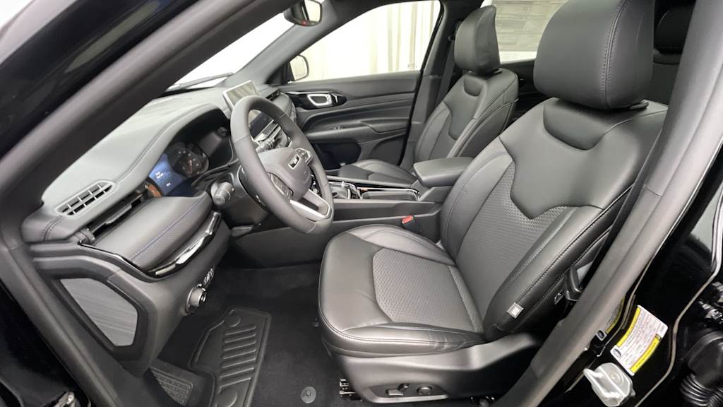 Thumbnail: 2026 Jeep Compass - 11