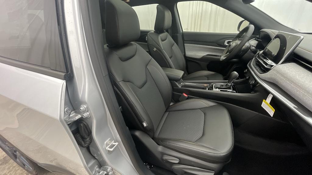 Thumbnail: 2026 Jeep Compass - 24