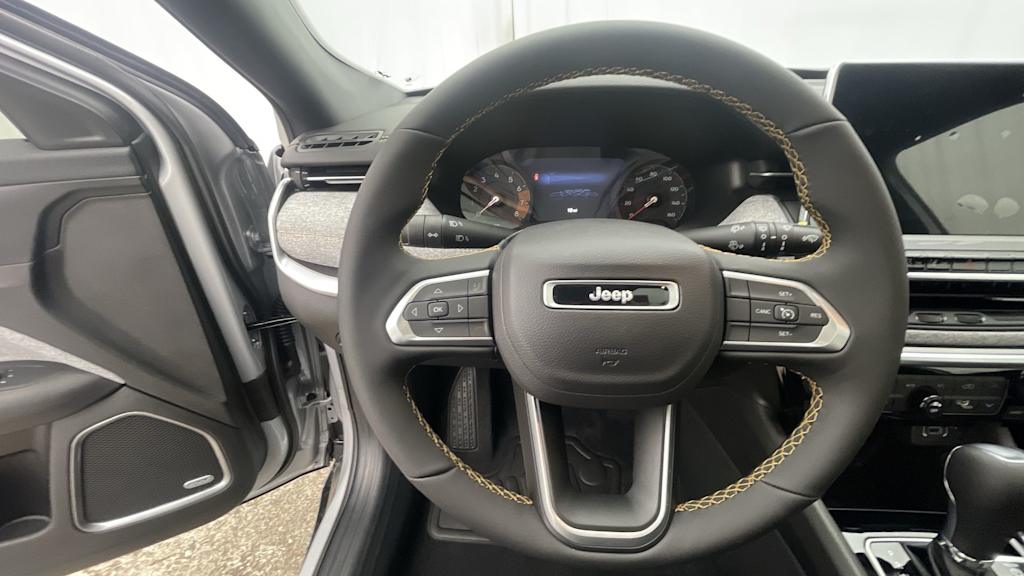 Thumbnail: 2026 Jeep Compass - 9