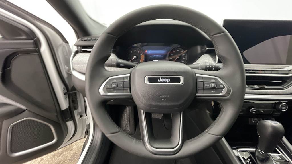 Thumbnail: 2024 Jeep Compass - 9