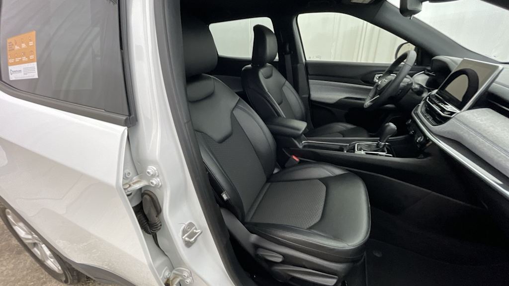 Thumbnail: 2024 Jeep Compass - 22