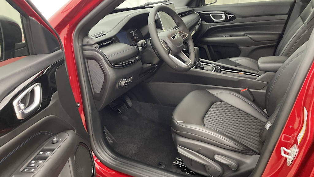 Thumbnail: 2026 Jeep Compass - 9