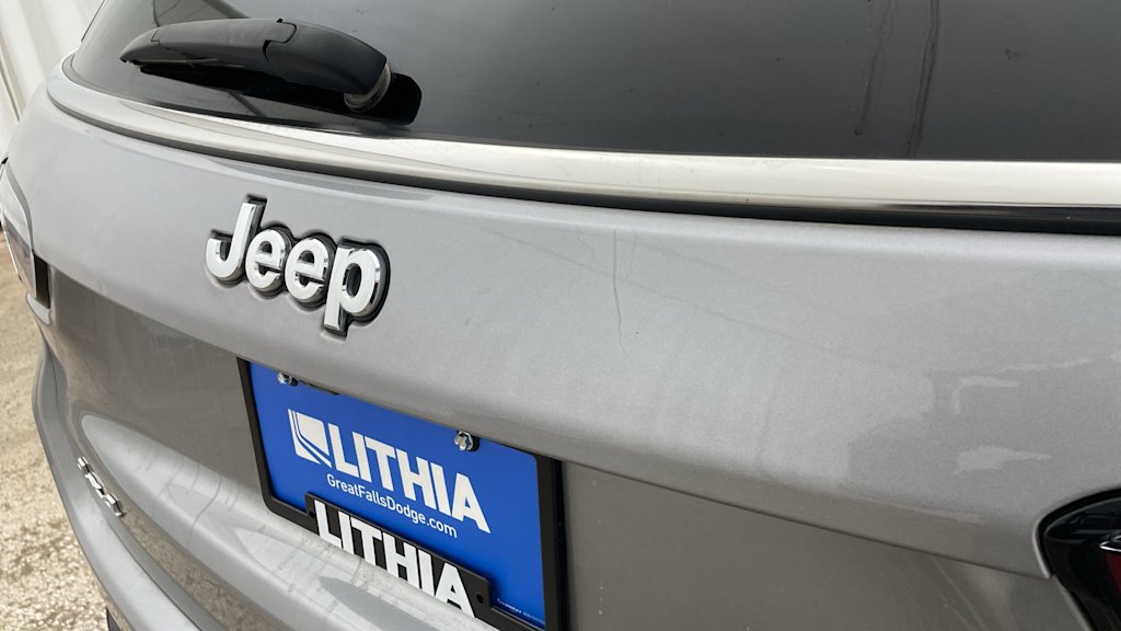 Thumbnail: 2022 Jeep Compass - 46