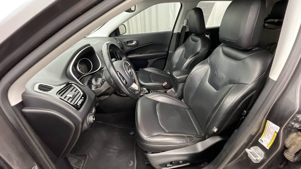 Thumbnail: 2019 Jeep Compass - 11