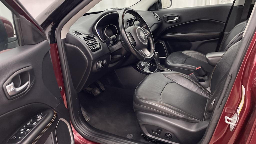 Thumbnail: 2021 Jeep Compass - 10