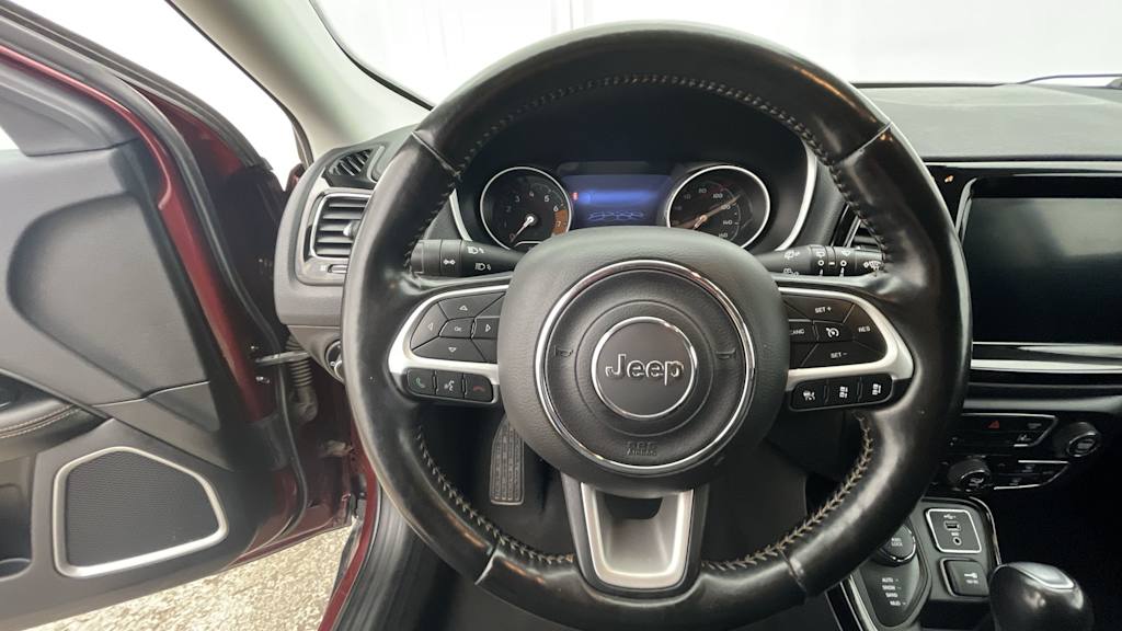 Thumbnail: 2021 Jeep Compass - 9