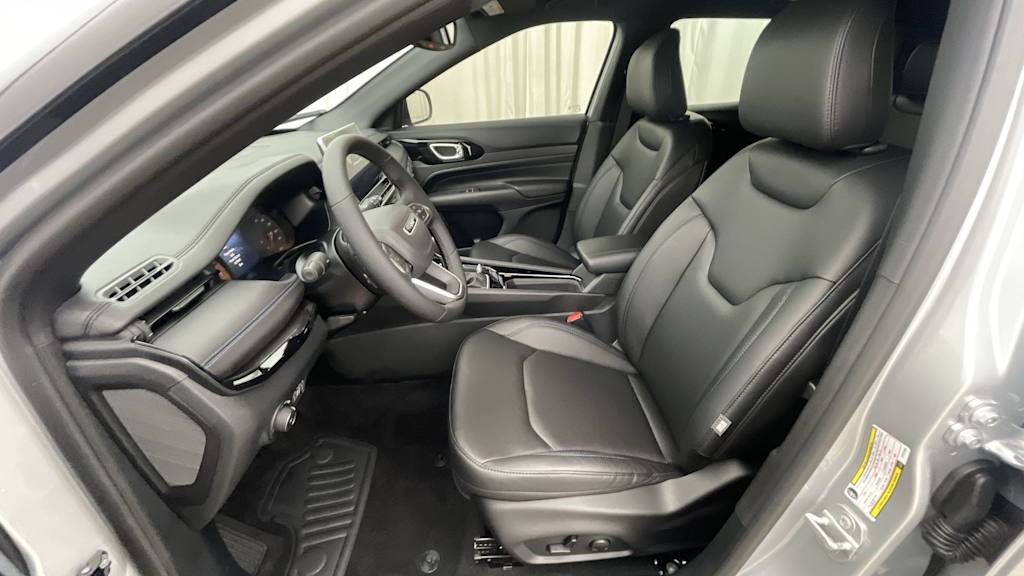 Thumbnail: 2026 Jeep Compass - 11