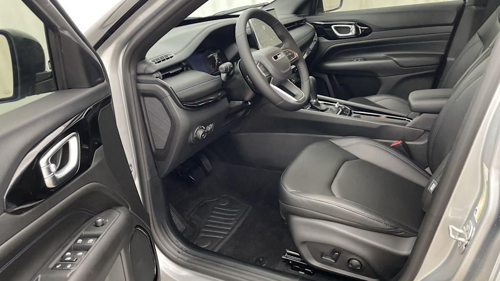 Thumbnail: 2026 Jeep Compass - 10