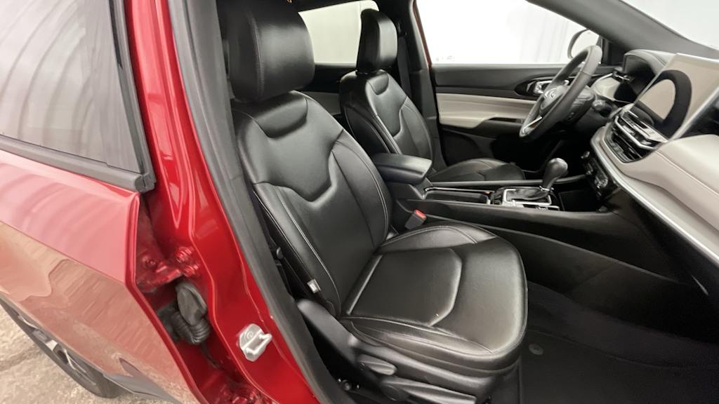 Thumbnail: 2025 Jeep Compass - 22