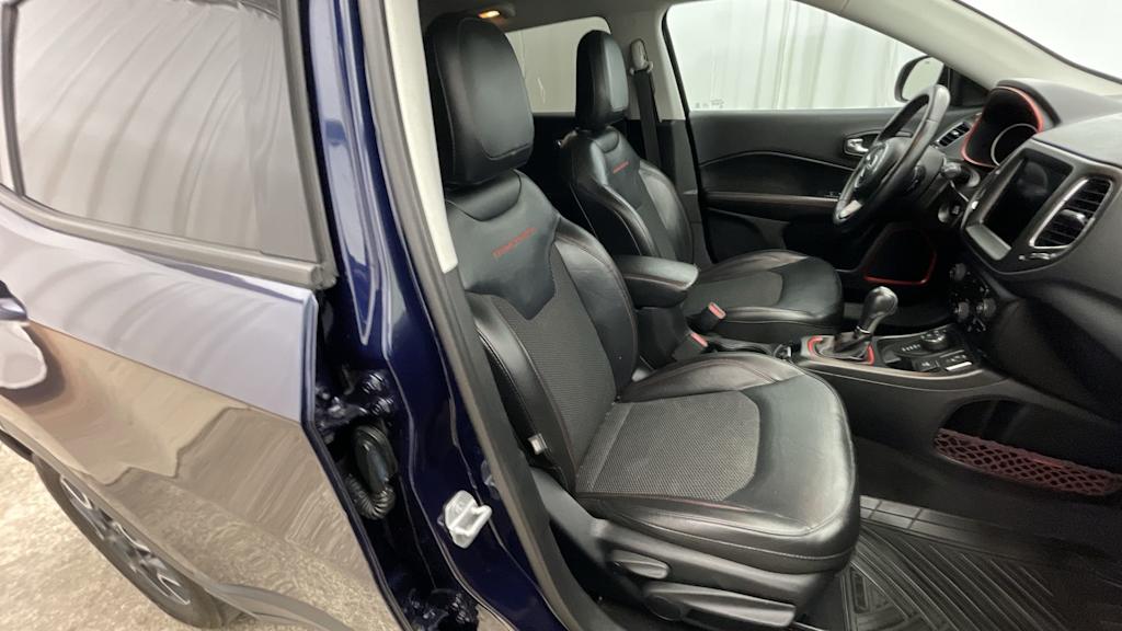 Thumbnail: 2019 Jeep Compass - 22
