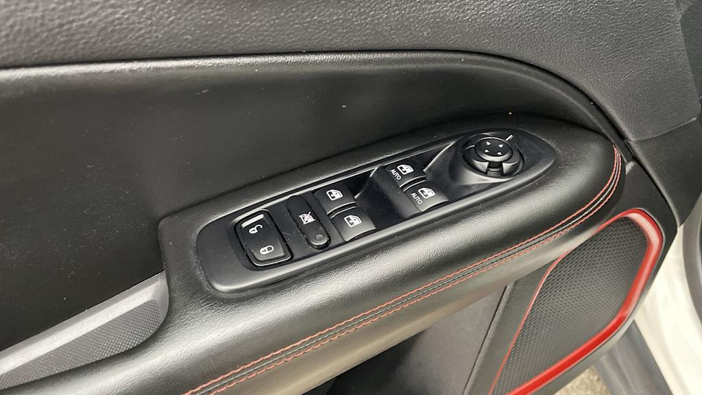 Thumbnail: 2019 Jeep Compass - 20