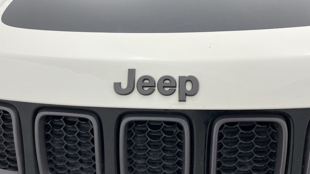 Thumbnail: 2019 Jeep Compass - 39