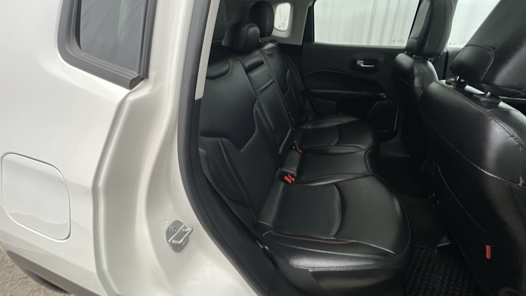 Thumbnail: 2019 Jeep Compass - 22