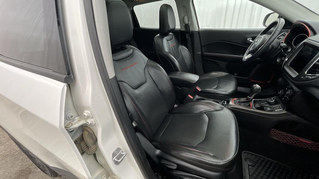 Thumbnail: 2019 Jeep Compass - 24