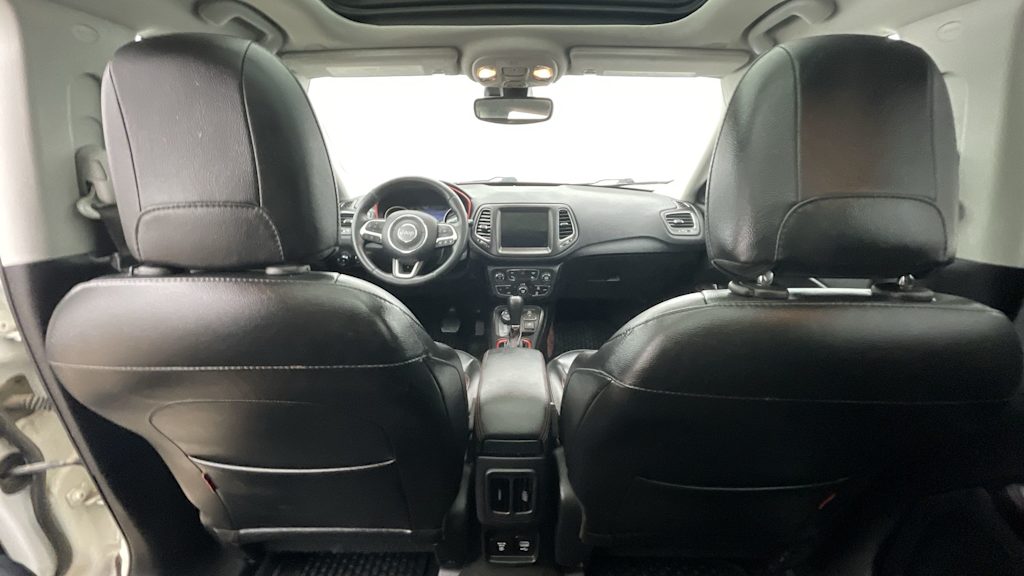 Thumbnail: 2019 Jeep Compass - 9