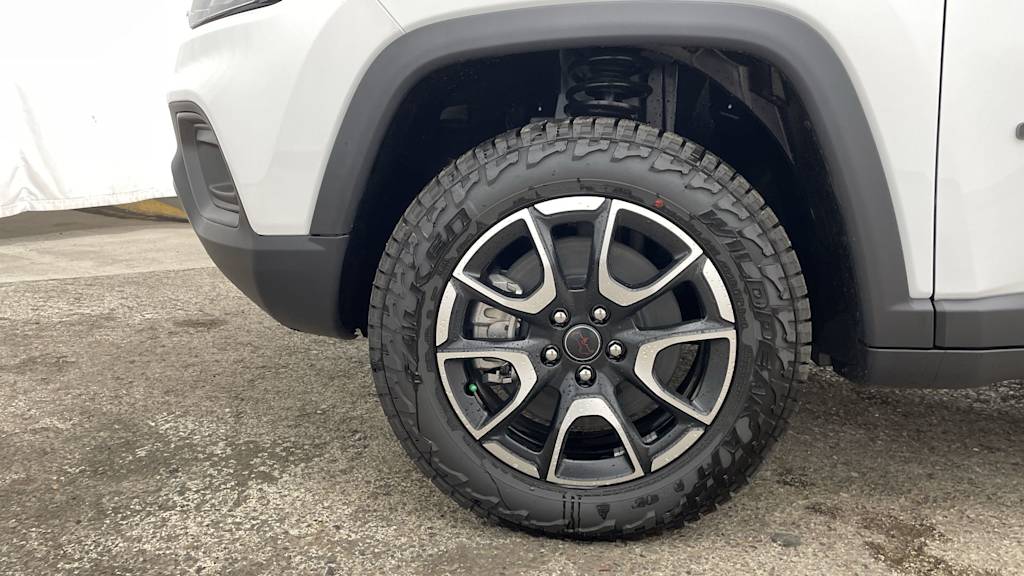 Thumbnail: 2026 Jeep Compass - 7