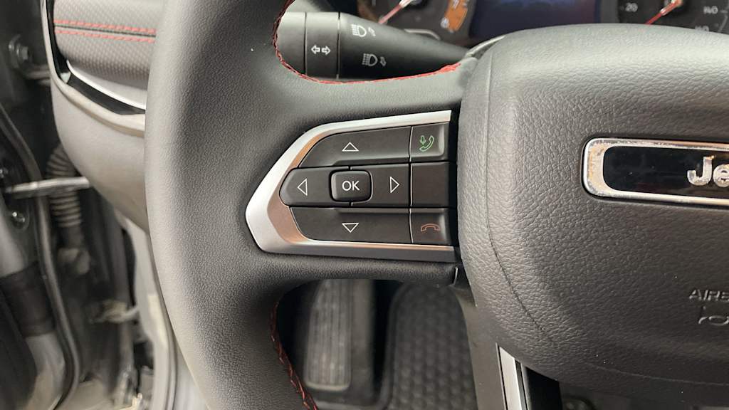 Thumbnail: 2023 Jeep Compass - 23