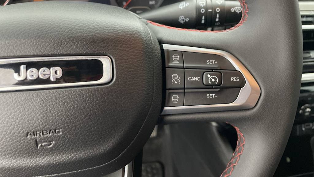 Thumbnail: 2023 Jeep Compass - 24